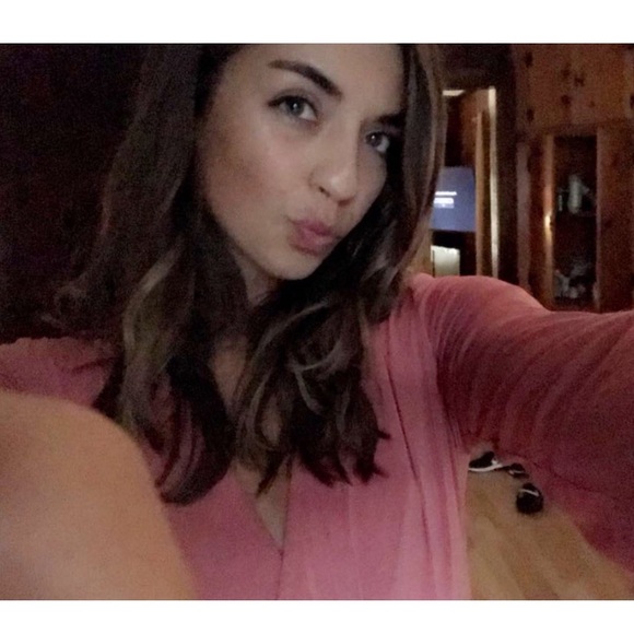 Meet your Posher, Cameron - Picture 1 of 1